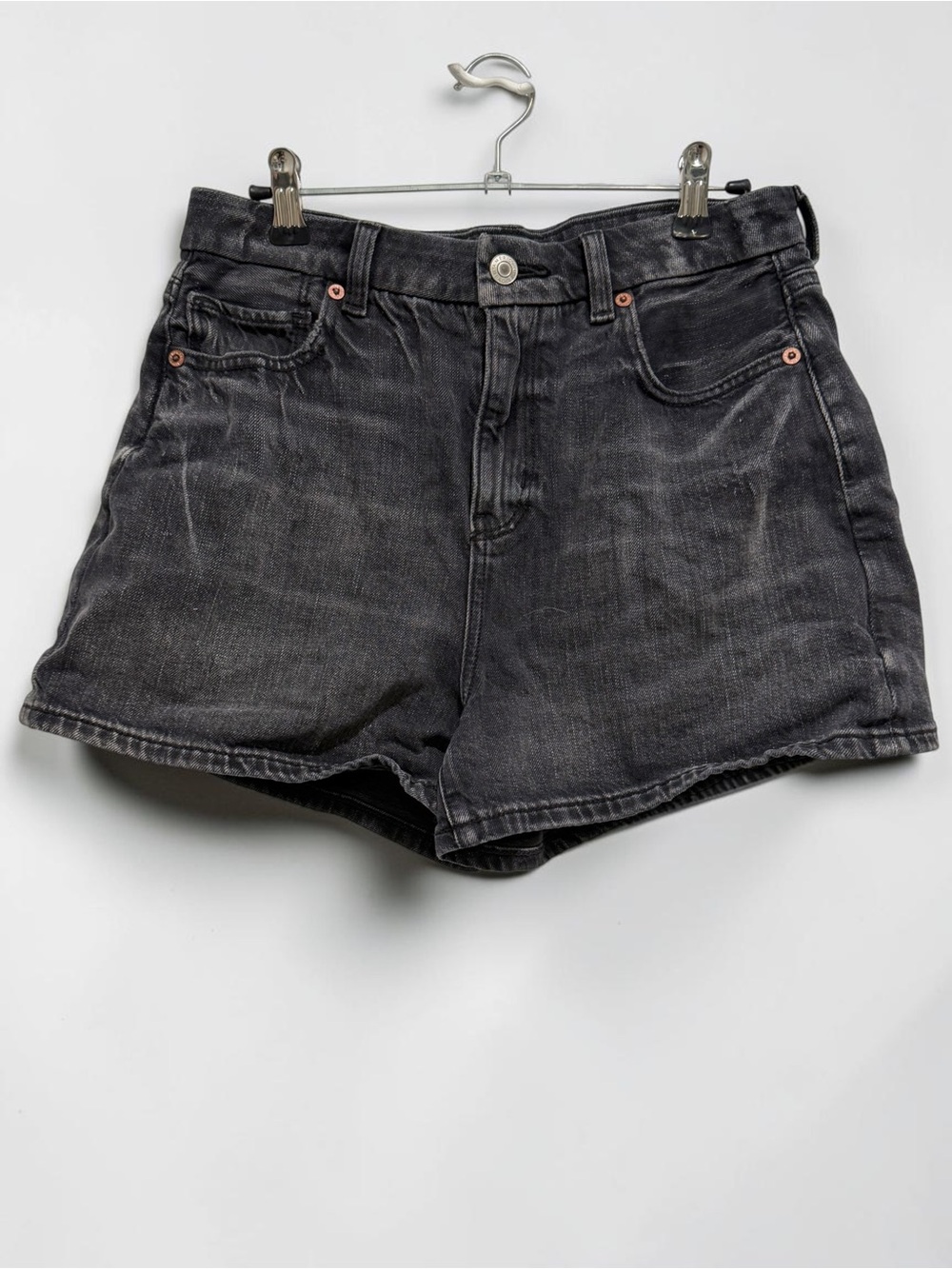 American Eagle Curvy Mom Shorts Black Wash High Rise Denim Shorts Size 4